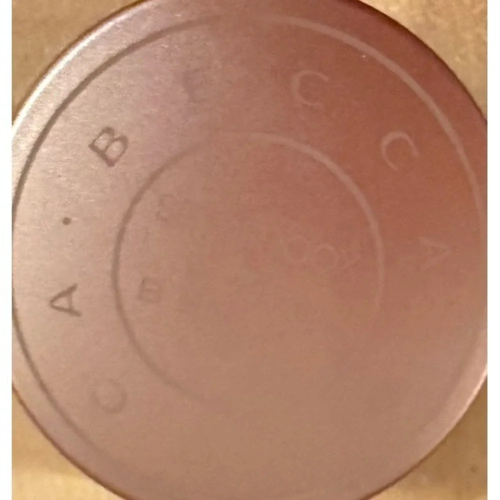 BECCA Under‎ Eye Brightening Corrector Dark .16 oz/4.5g FULL SIZE